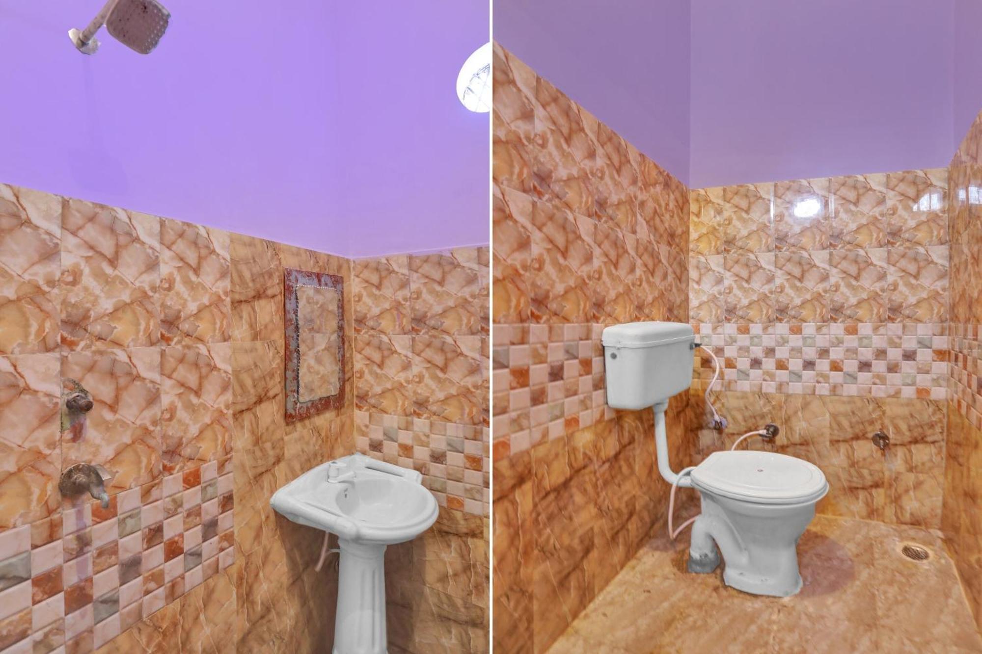Hotel O Aniruddha Palace ماثورا المظهر الخارجي الصورة